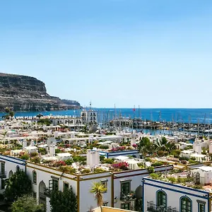Livvo , Puerto De Mogan Espagne