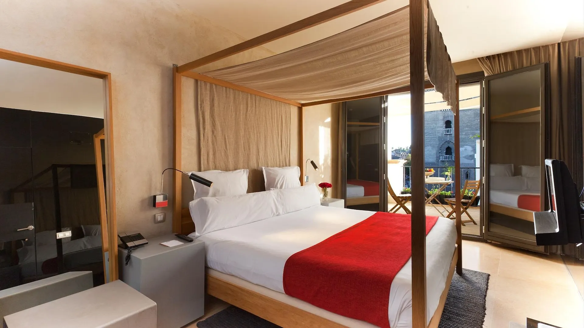 Eme Catedral Mercer Hotel Seville