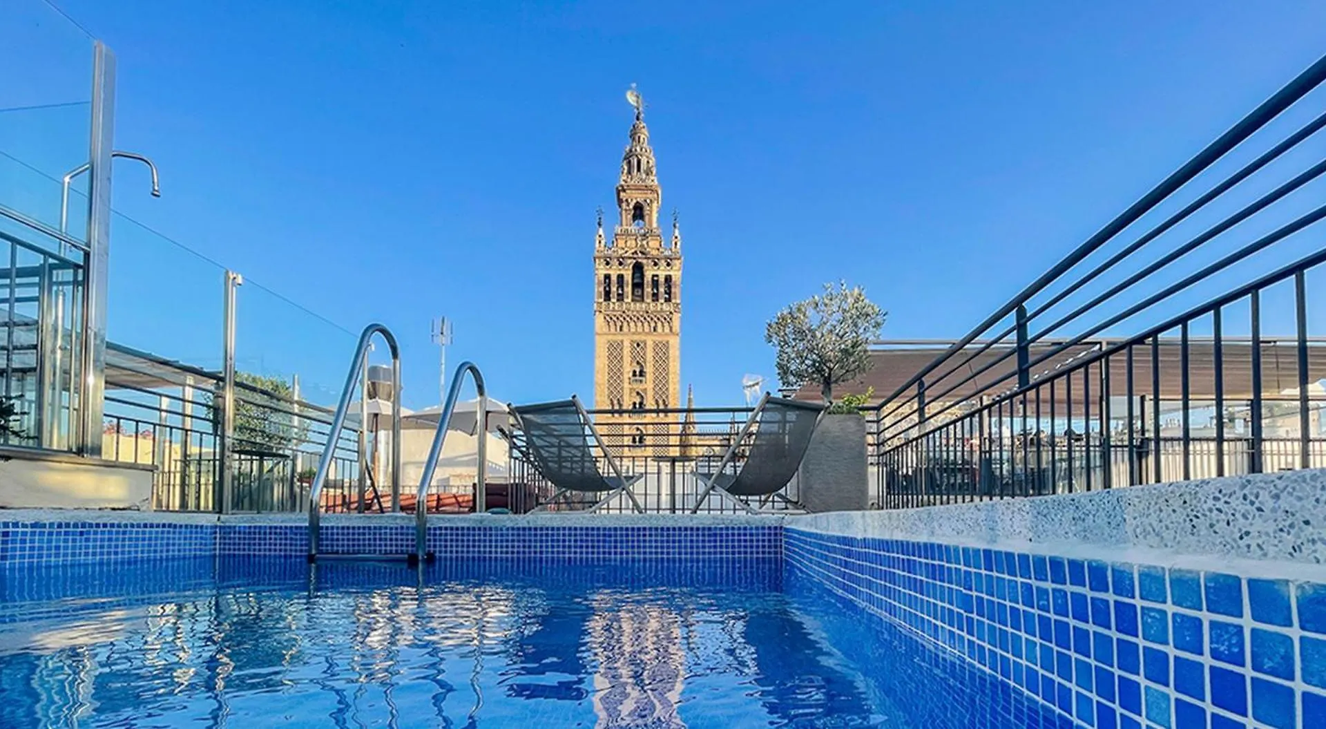 Eme Catedral Mercer Hotel Seville